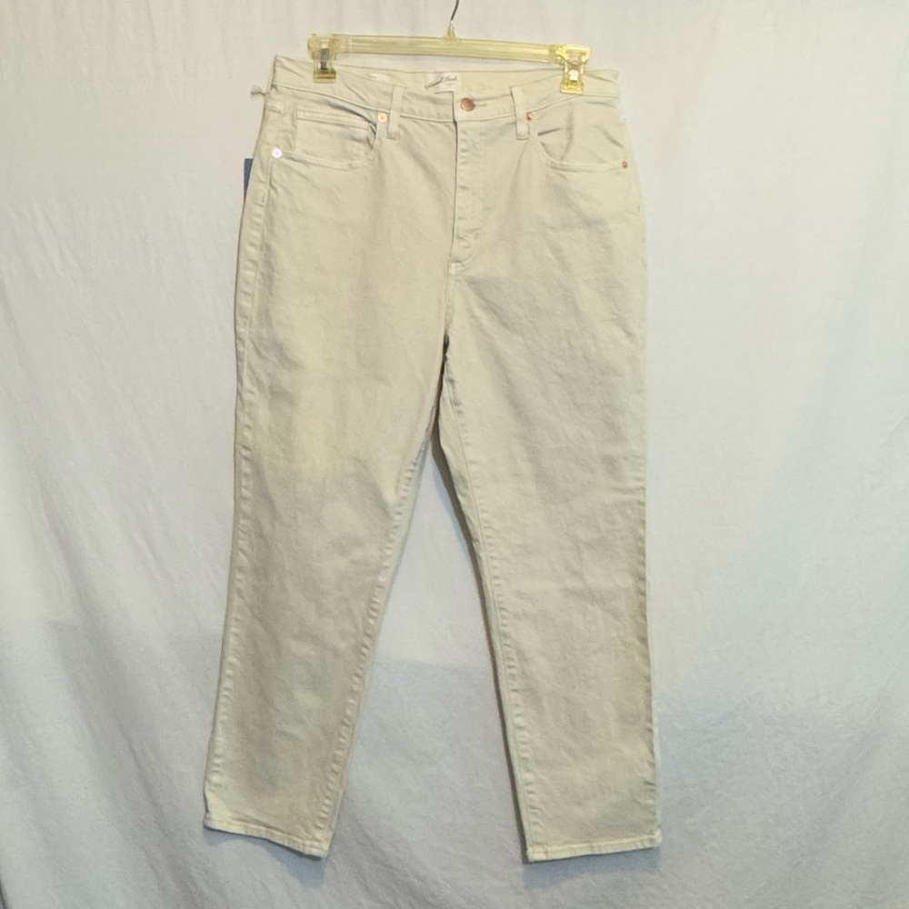 B-177 Universal Thread NWT PLUS SIZE 14 Cream High Rise Slim Jeans